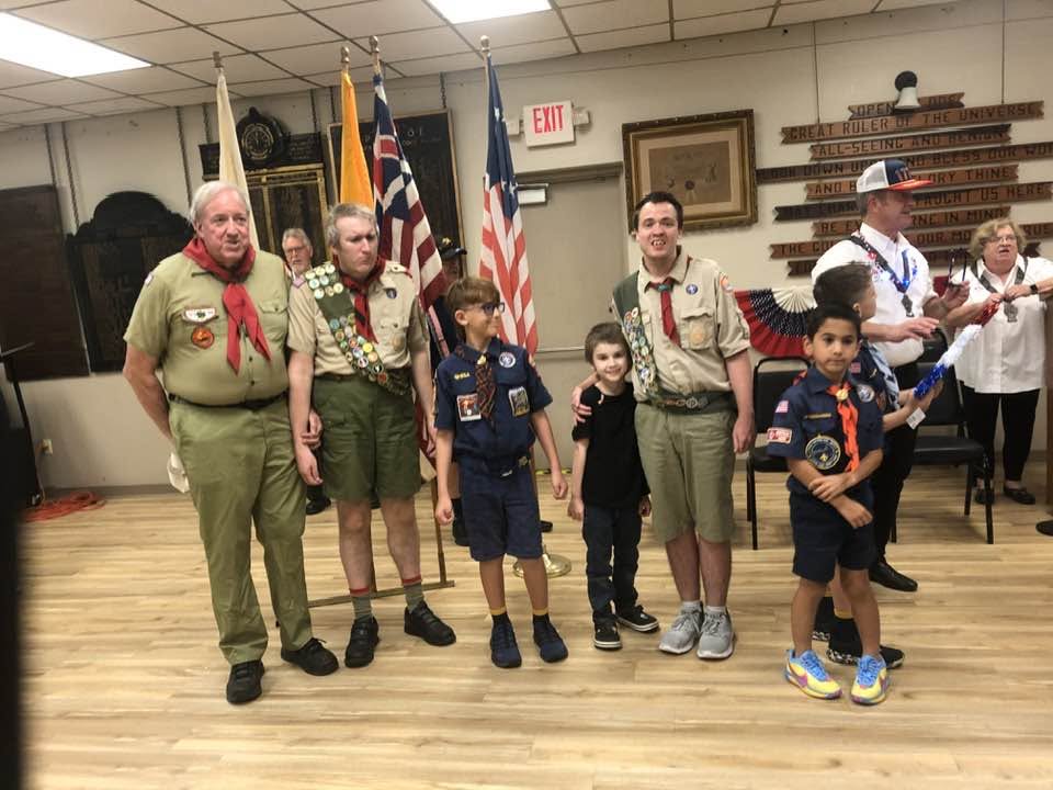 Scouts presenting the colors at Tampa Elks Lodge No. 708